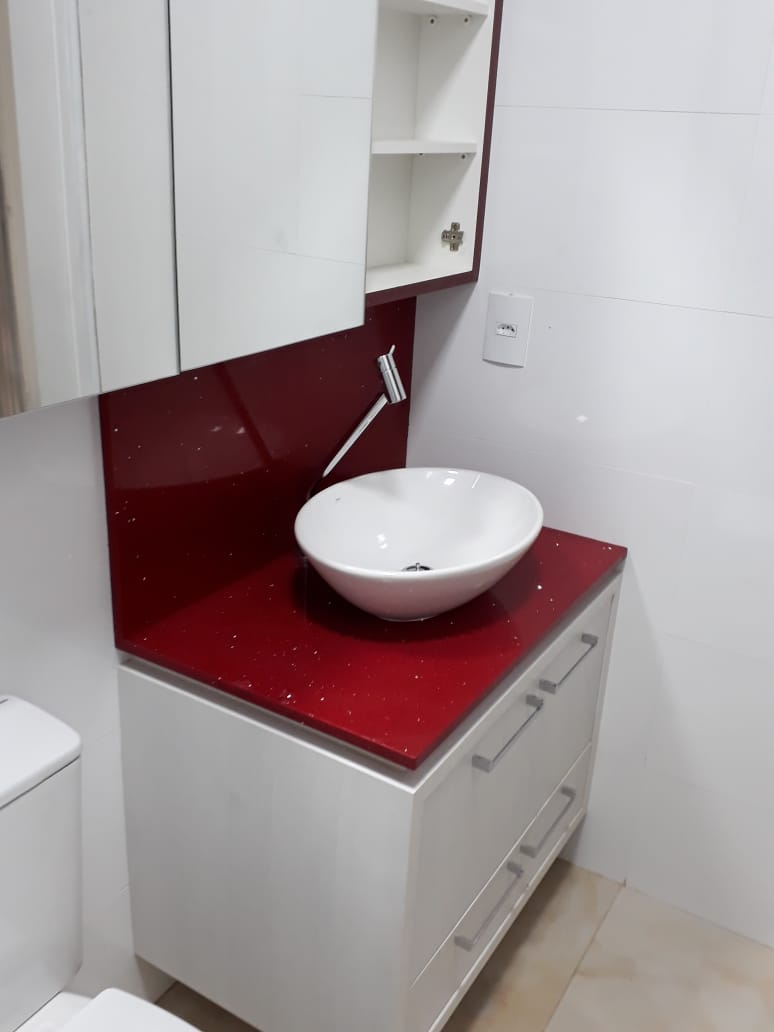 Mais 05 novos banheiros com muito bom gosto